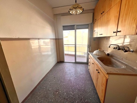 Αmpelokipoi19 Sirun Property